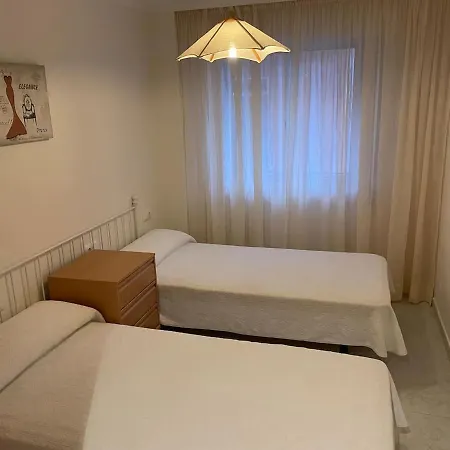 Apartamento Sanxenxo דירה *
